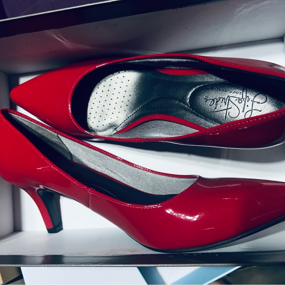 Life Stride Red Heels